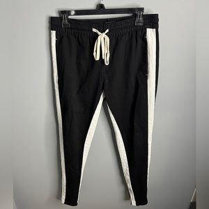 Fashion Nova Jogger Pants Black/White